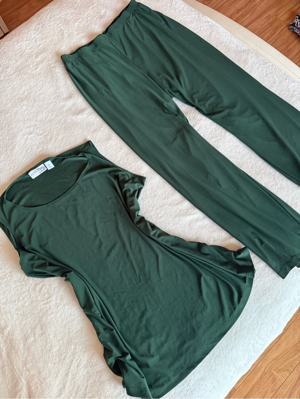 Attitudes by Renee Dark Green Sleep Top & Pants Set